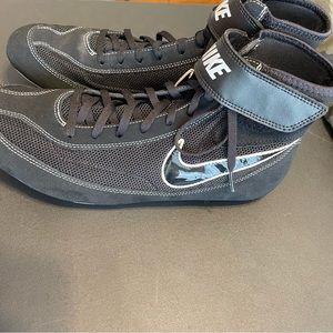 Men’s Size 12 Nike Wrestling Shoes